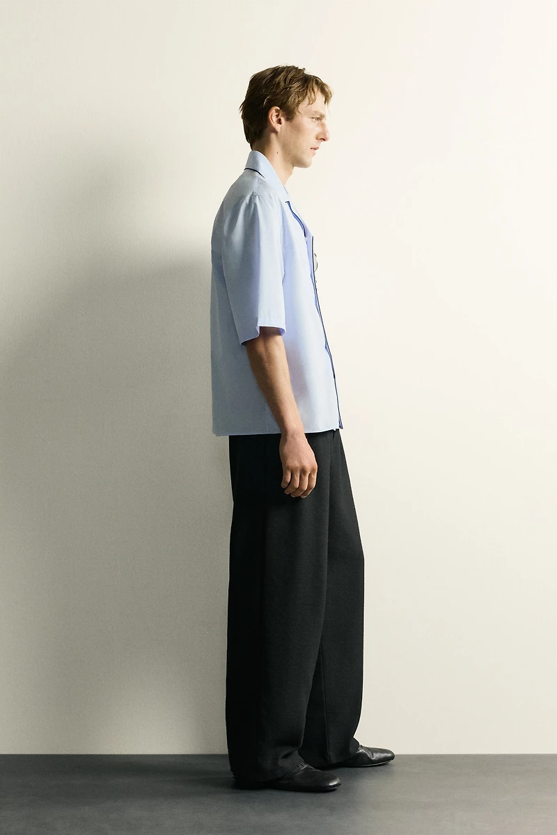 CONTRASTING PIPING RELAXED FIT SHIRT
