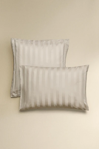 STRIPED SATEEN PILLOWCASE (500 THREAD COUNT)