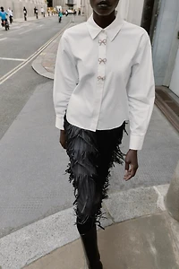 CHEMISE EN POPELINE À BOUTONS BIJOUX