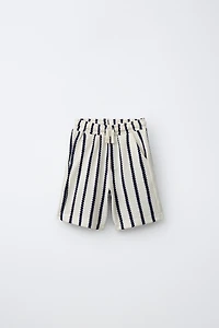 TEXTURED STRIPED KNIT SHORTS