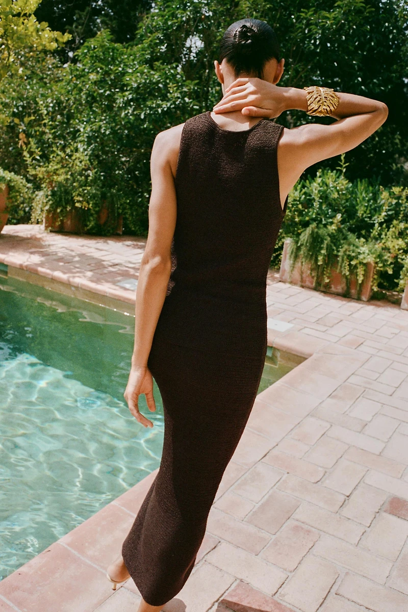 TEXTURED KNIT MAXI SKIRT