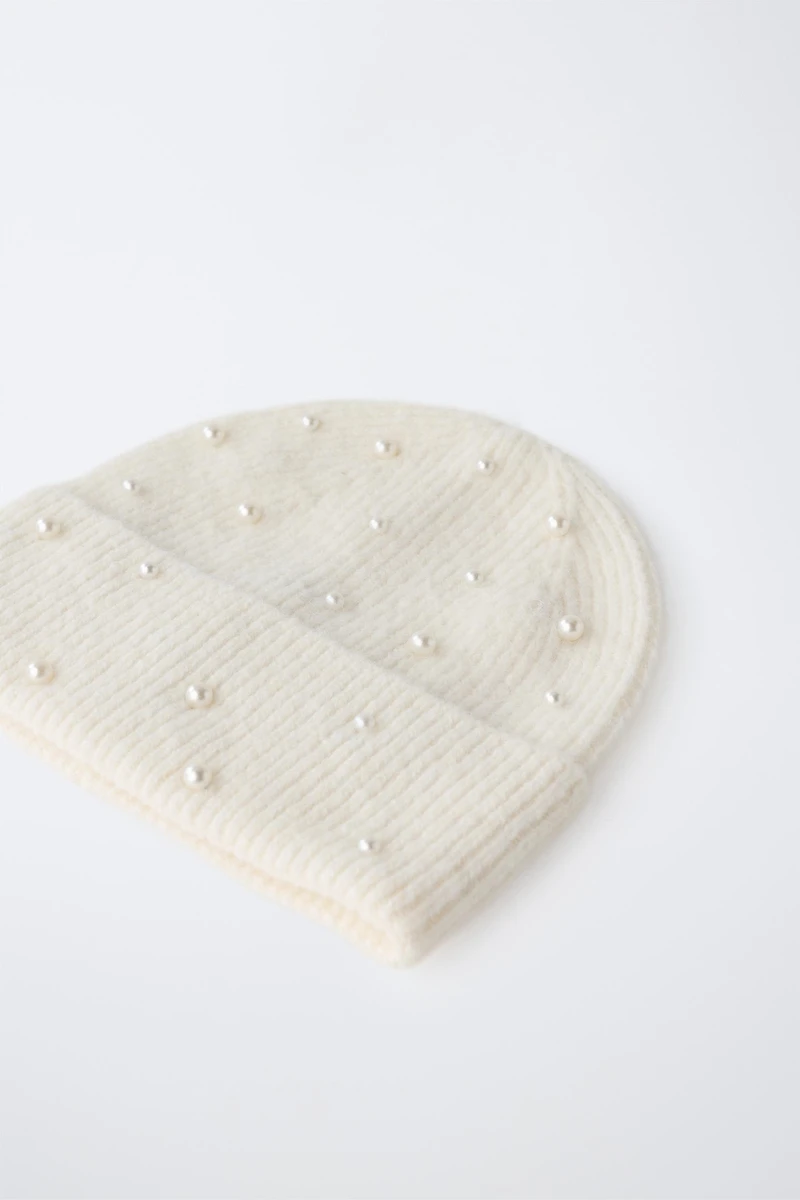 PEARL KNIT BEANIE