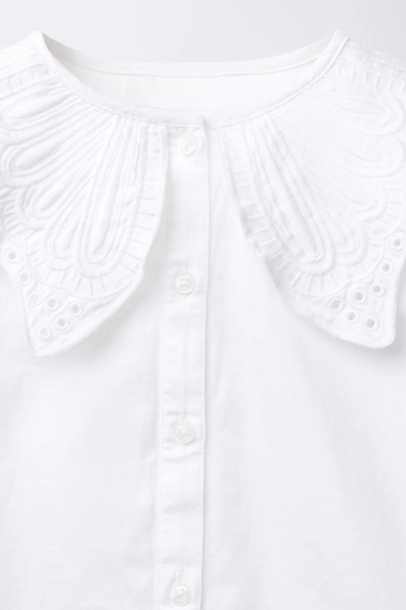 EMBROIDERED COLLAR SHIRT