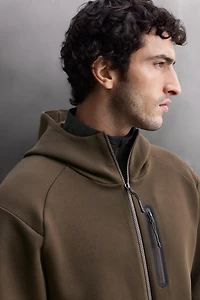 TECHNICAL ZIP HOODIE