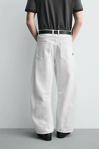 PANTALON BARREL FIT