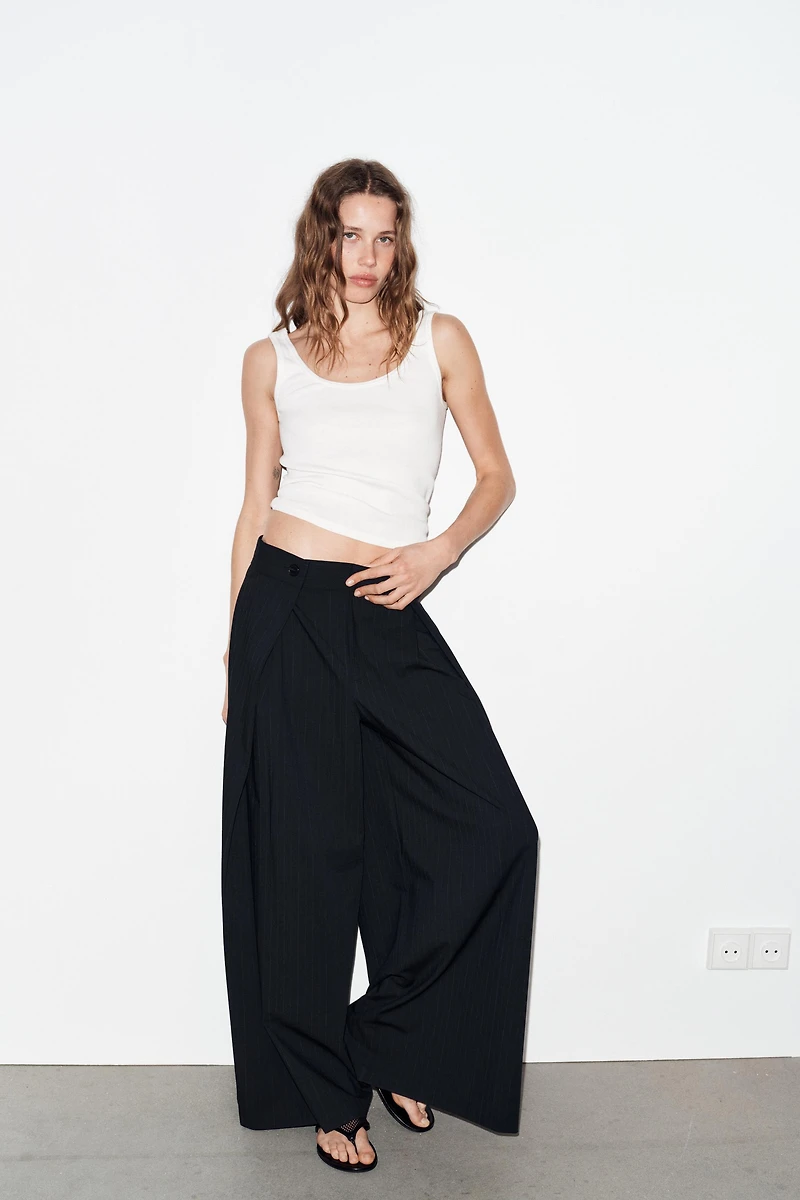 PINSTRIPE PLEATED PANTS
