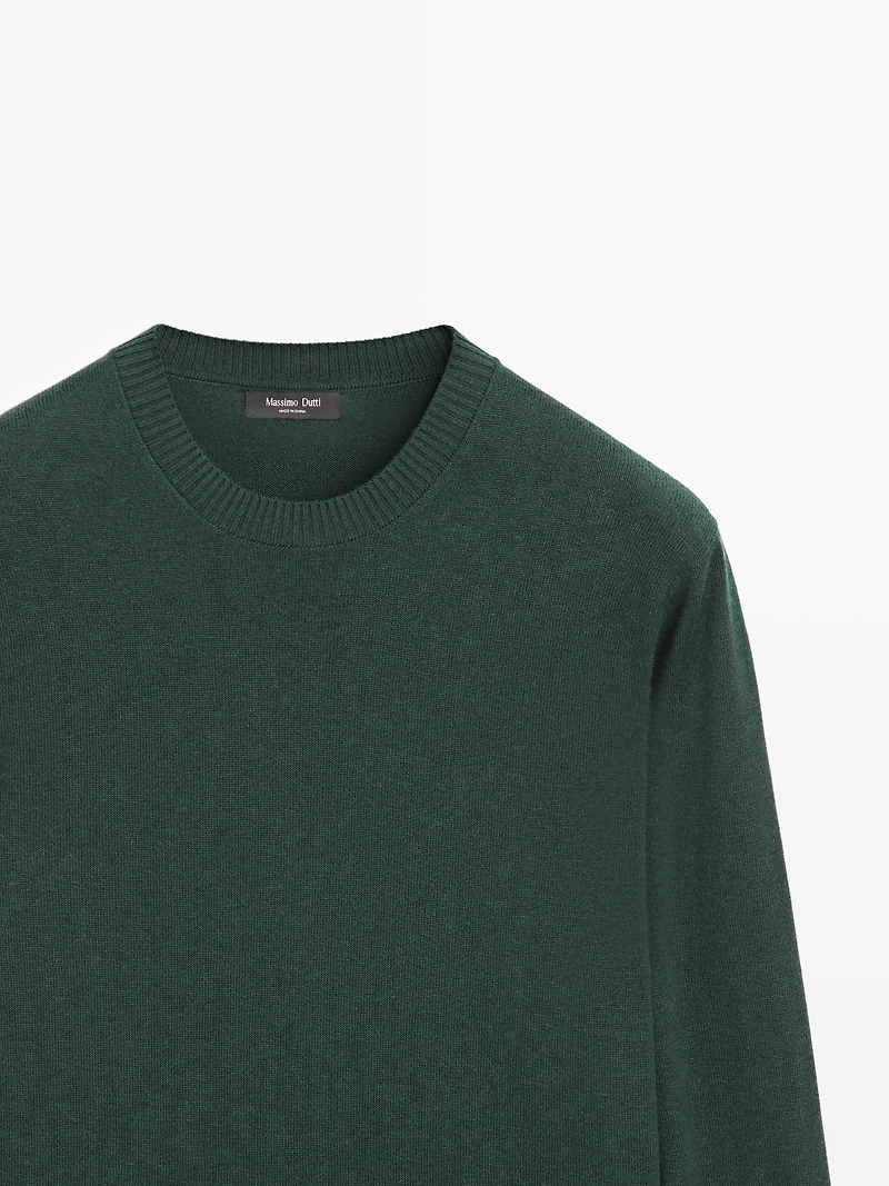 Knit cotton and wool sweater with crew neck