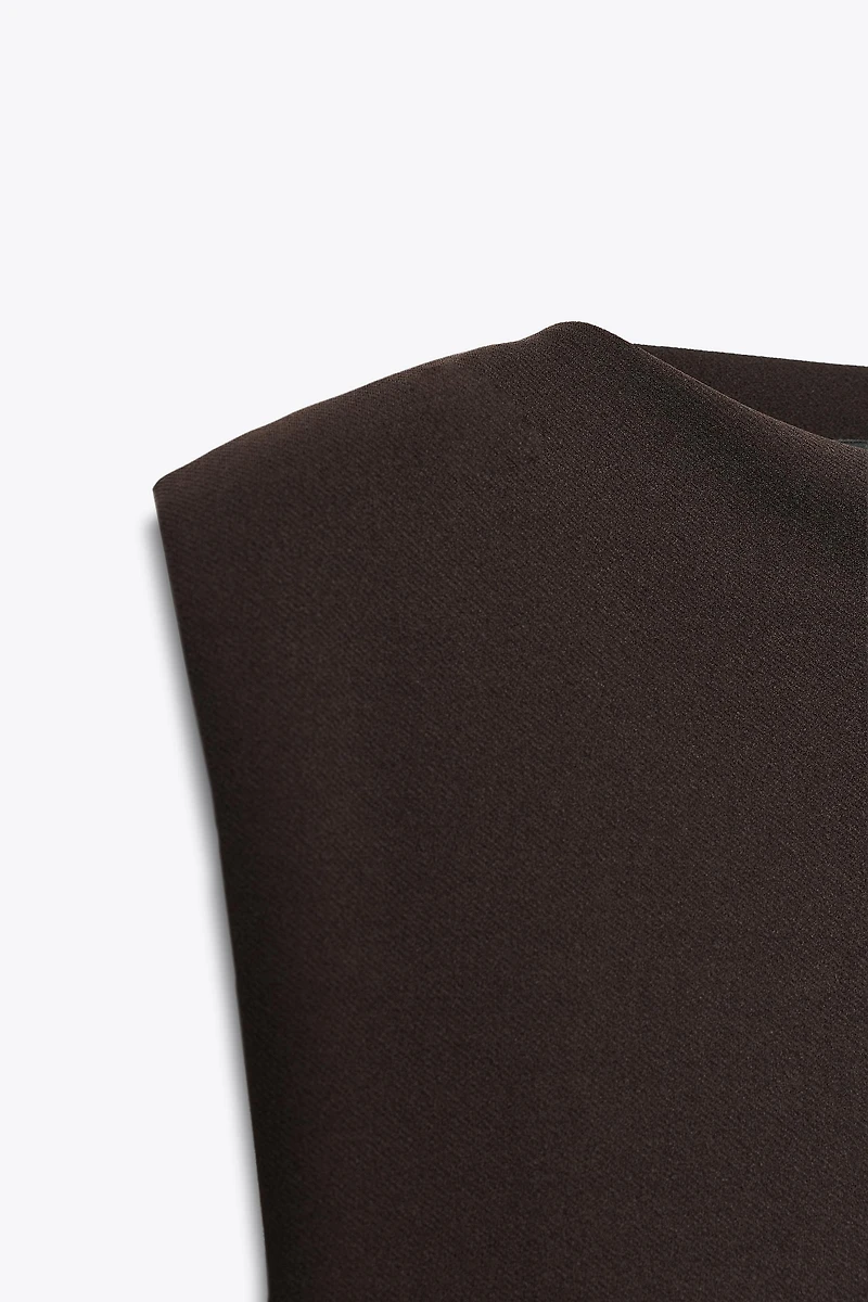 CREPE PEPLUM SHOULDER PAD TOP