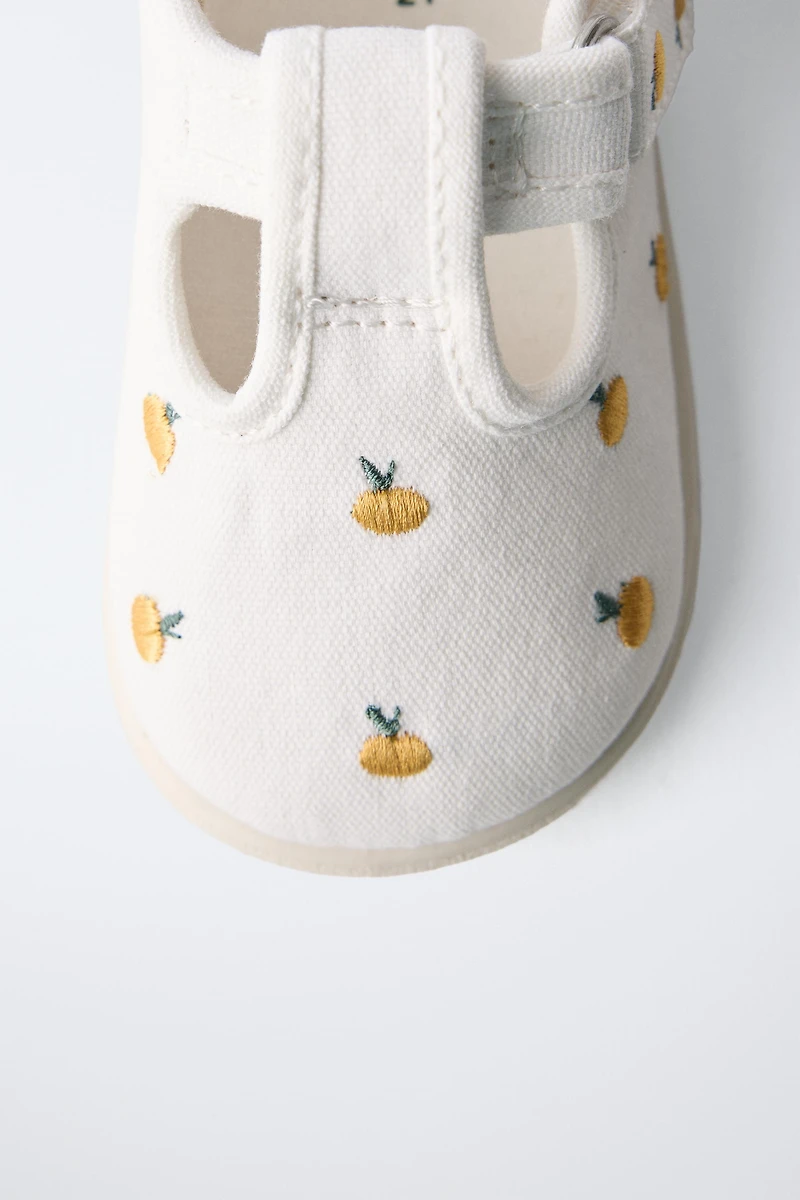 TENNIS POMMES BAREFOOT