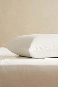 MEMORY FOAM BLOCK PILLOW