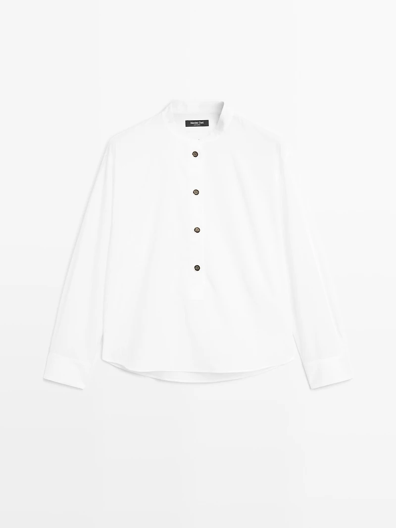 Stand collar shirt with gold buttons