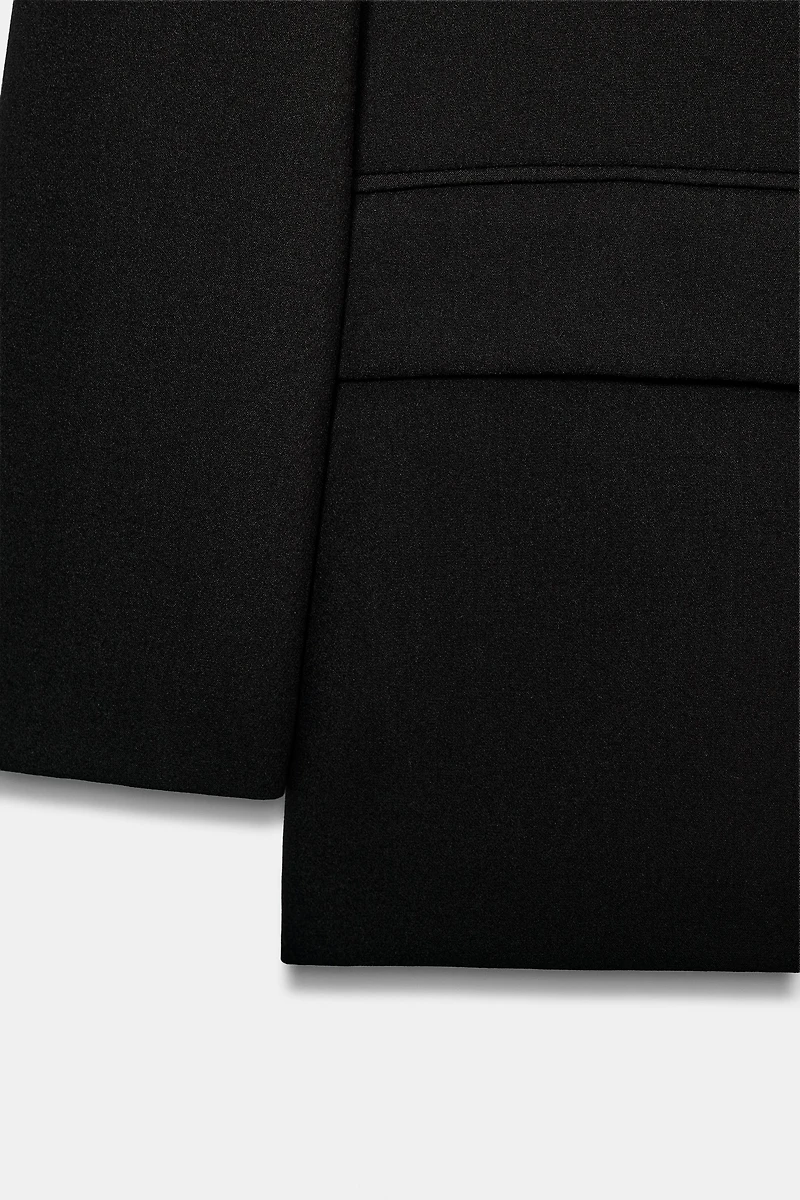 OVERSIZED DOUBLE-BREASTED BLAZER