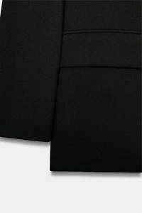 OVERSIZED DOUBLE-BREASTED BLAZER