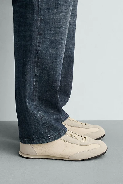 LEATHER SNEAKERS