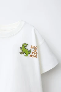 T-SHIRT DINOSAURE EFFET GOMME