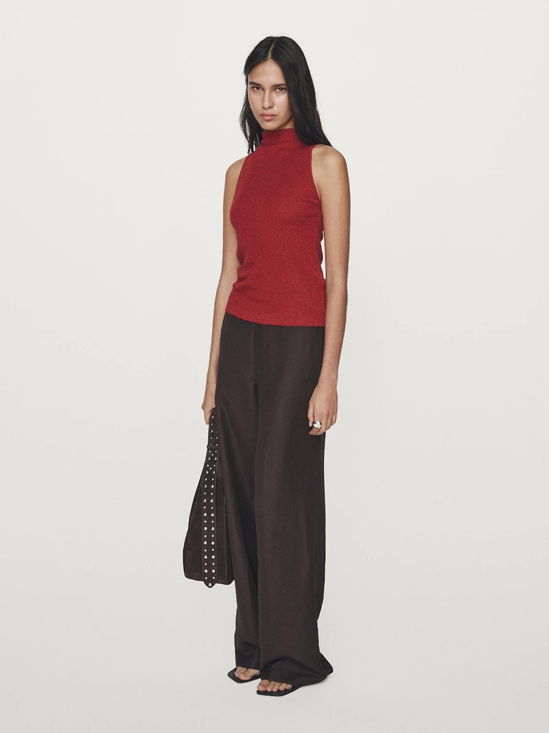 Knit halterneck top with metallic finish