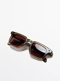 Lunettes de soleil rectangulaires étroites