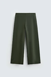 WIDE FIT PLEATED JOGGER PANTS