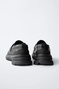 THICK SOLED SPORT SNEAKERS