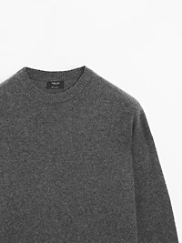 100% cashmere oversize sweater with elbow patches