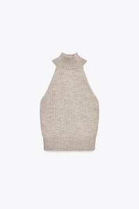 TOP EN MAILLE HALTER