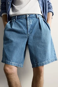RELAXED FIT PLEATED DENIM CHINO SHORTS