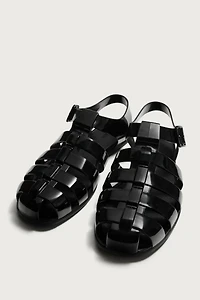 FISHERMAN SANDALS