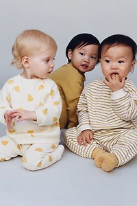 PEARS SWEATSHIRT AND LEGGINGS SET