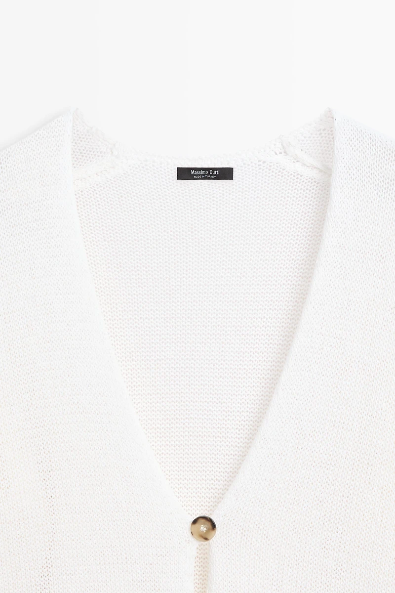 Long knit V-neck cardigan