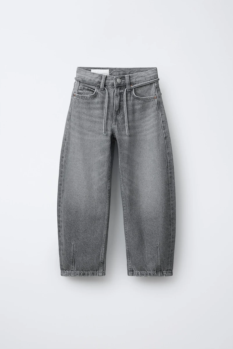 BARREL JEANS WITH BELT