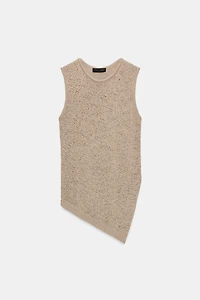 ASYMMETRIC KNIT TOP