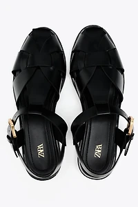 FLAT FISHERMAN SANDALS