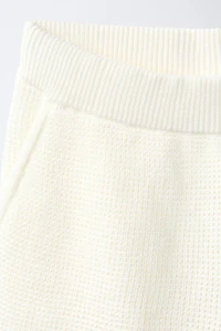 WAFFLE KNIT SHORTS