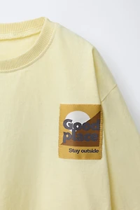 T-SHIRT IMPRIMÉ ÉTIQUETTE