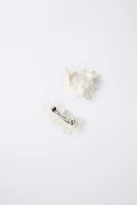 FLOWER AND PEARL BARRETTE AND SCRUNCHIE PACK