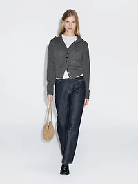 Cardigan à capuche 100 % laine