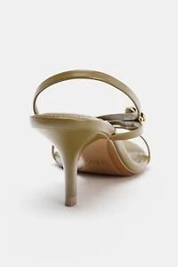 SANDALES À TALONS BRIDES ET PIÈCE MÉTALLIQUE