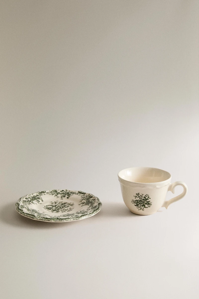 COFFEE CUP WITH FLORAL SAUCER