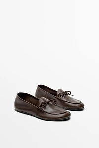 Leather bow loafer