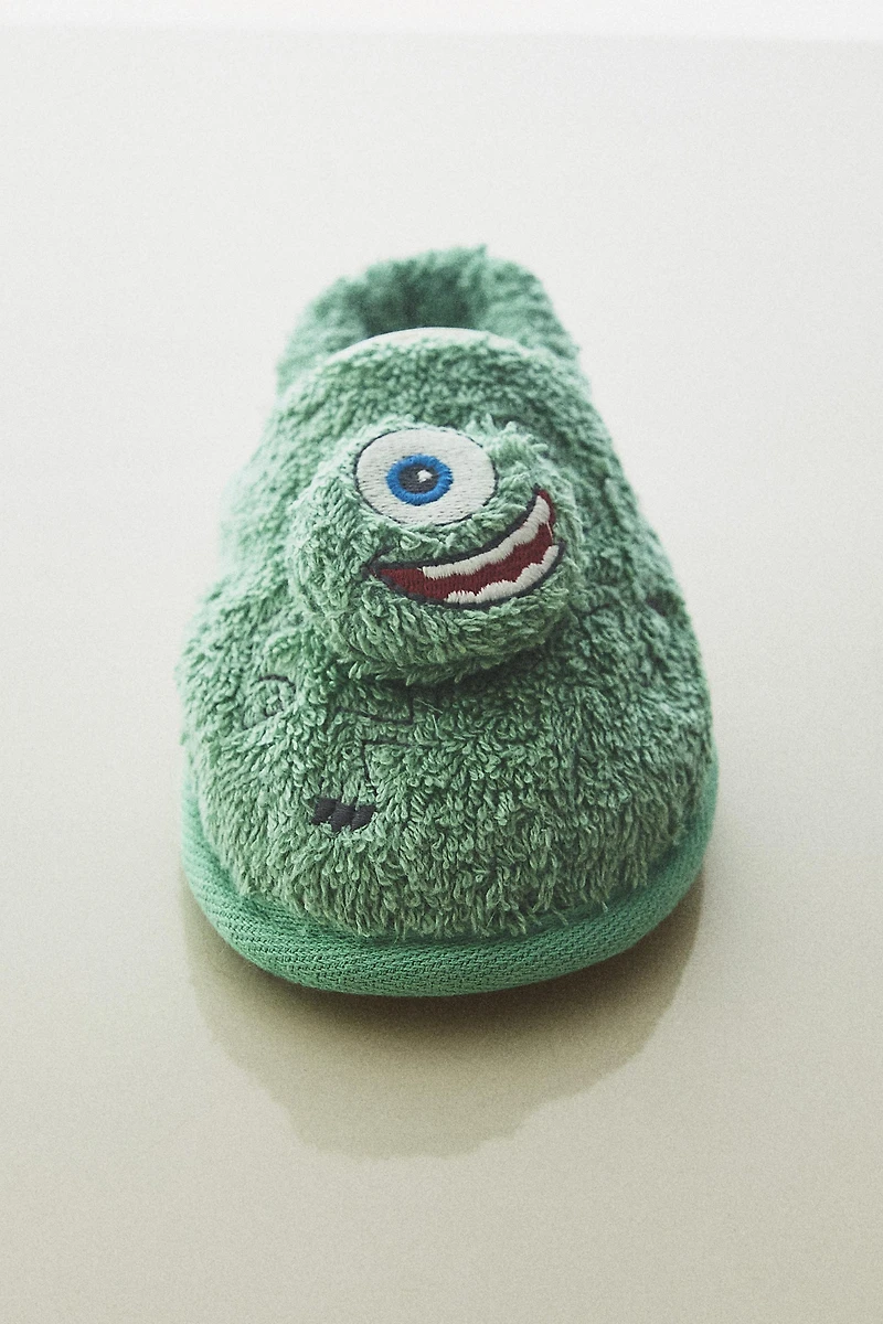 KIDS' MONSTERS, INC. ©DISNEY/PIXAR TERRY BATH SLIPPERS