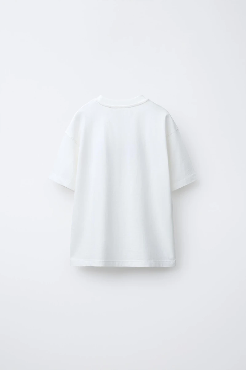T-SHIRT INSCRIPTION VARSITY