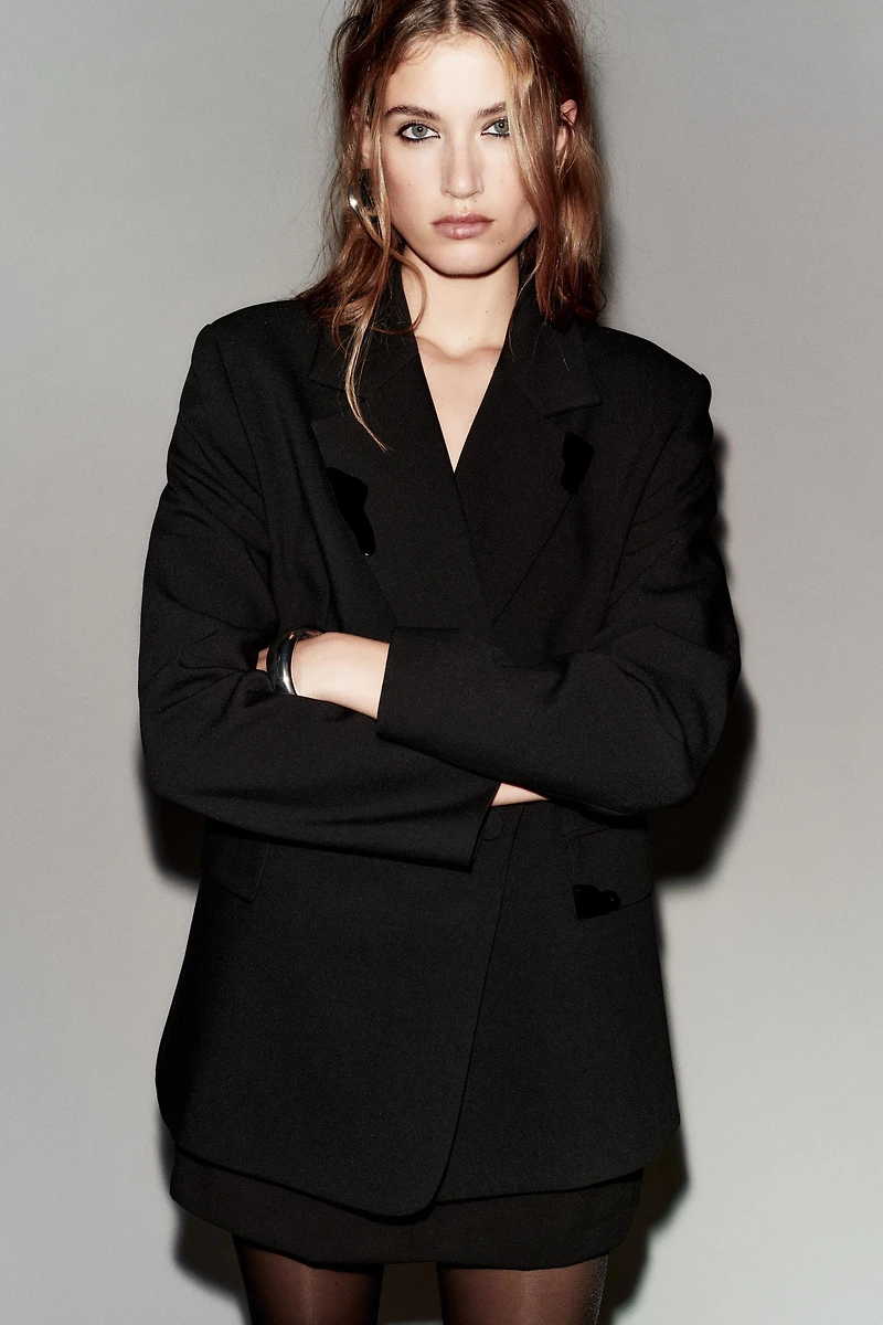 OVERSIZED DOUBLE BREASTED BLAZER WITH LAPEL APPLIQUÉS