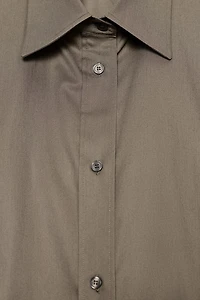FITTED HEM SHIRT