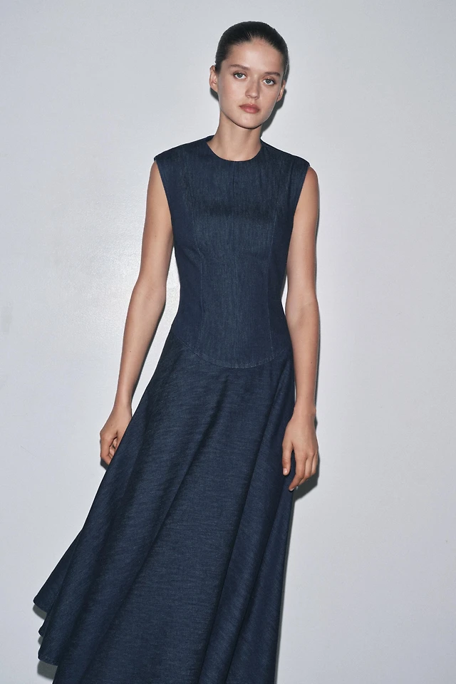 zw denim midi dress Zara ZW COLLECTION DENIM MIDI DRESS at Mall of America in Bloomington, MN