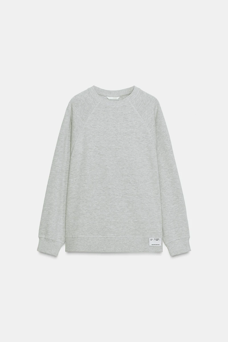 OVERSIZE LONG SLEEVE T-SHIRT