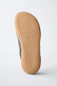 BAREFOOT LEATHER SNEAKERS