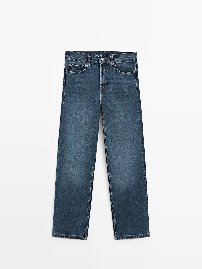 Mid-rise straight-leg jeans