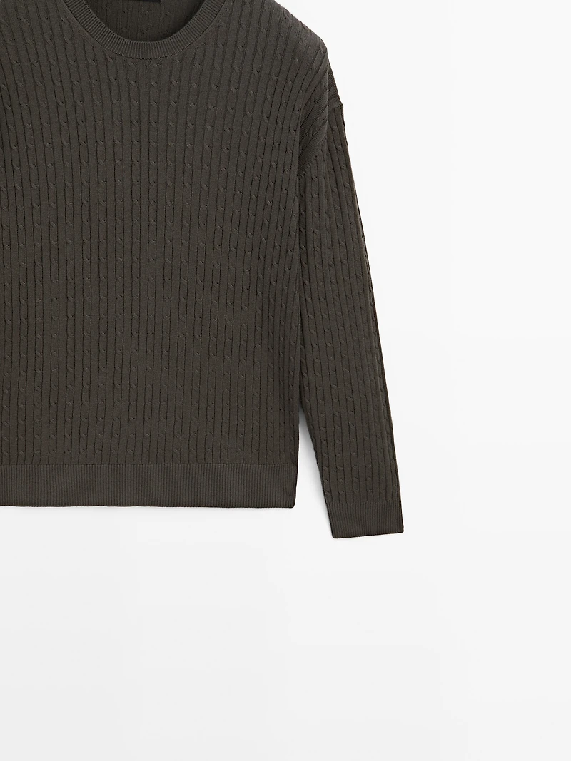 Pull tressé en coton mélangé