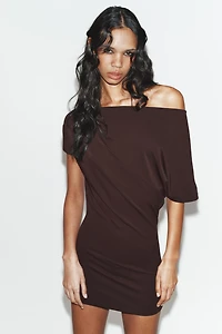 FLOWY MINI DRESS