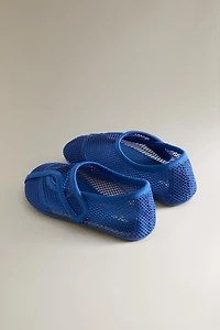 KIDS' MESH SLIPPERS